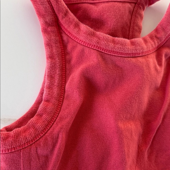 ALO Yoga Vibrant Pink Tank Top - Picture 5 of 5